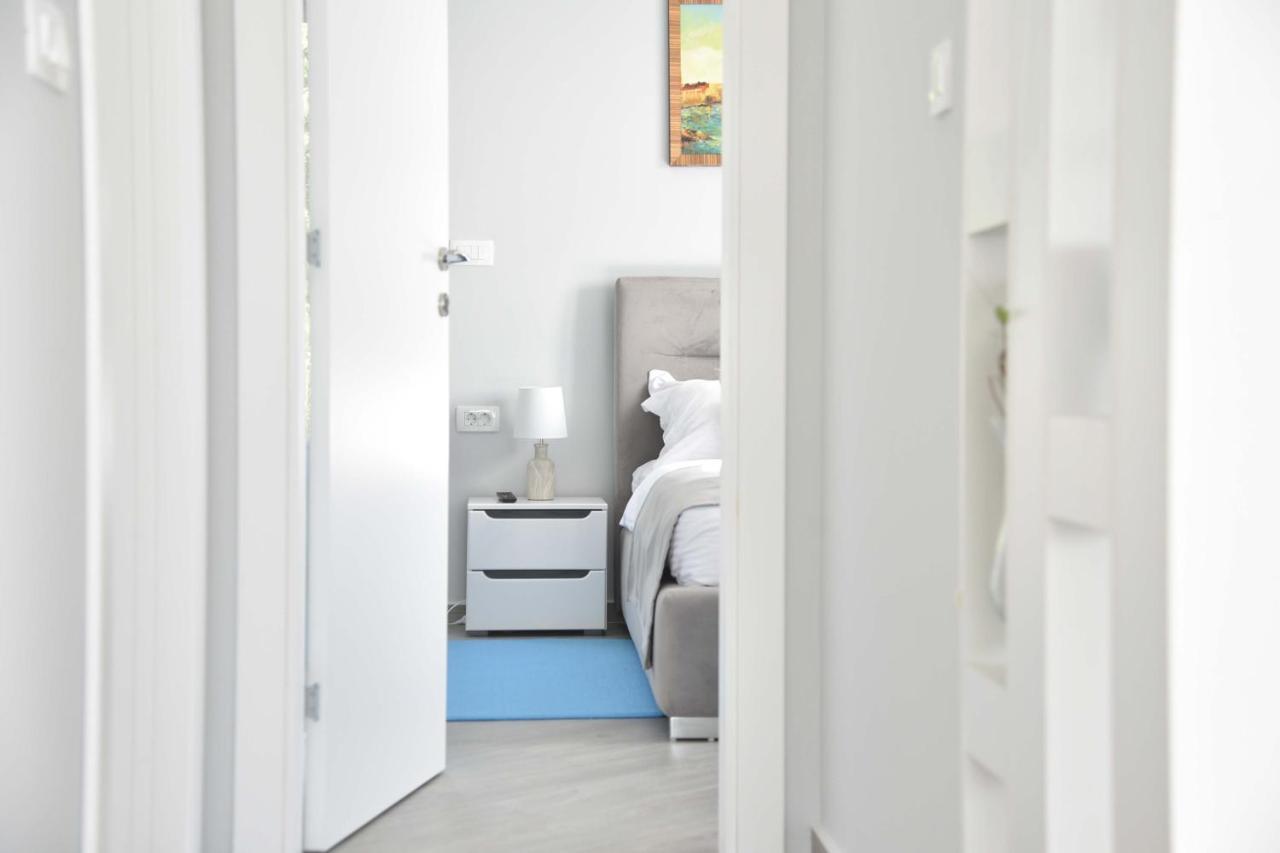 Verbalj Apartment With Swimming Pool Kotor Exterior photo