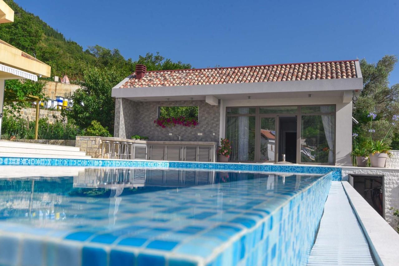 Verbalj Apartment With Swimming Pool Kotor Exterior photo