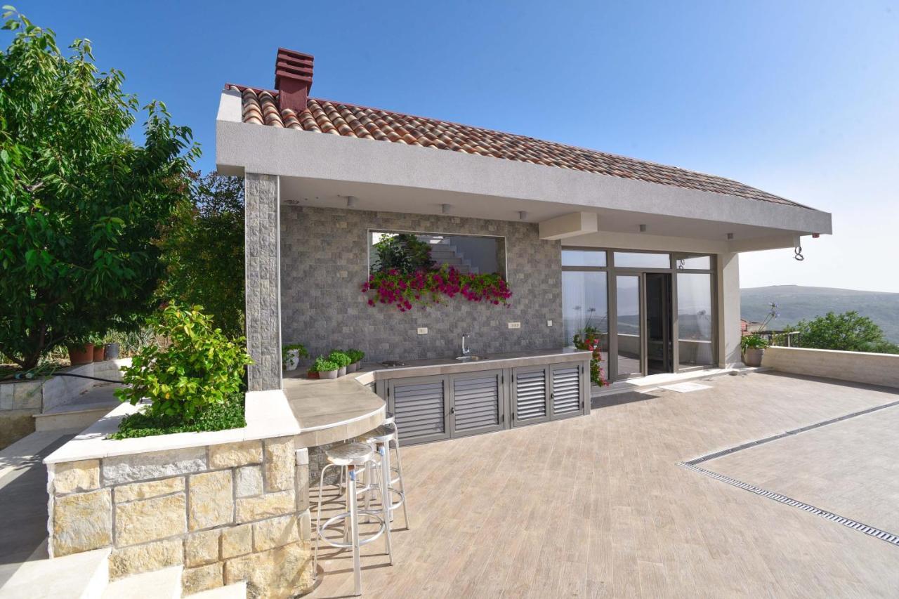 Verbalj Apartment With Swimming Pool Kotor Exterior photo