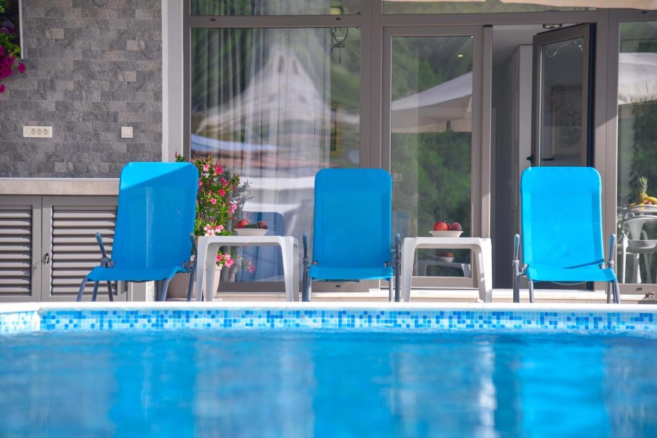 Verbalj Apartment With Swimming Pool Kotor Exterior photo