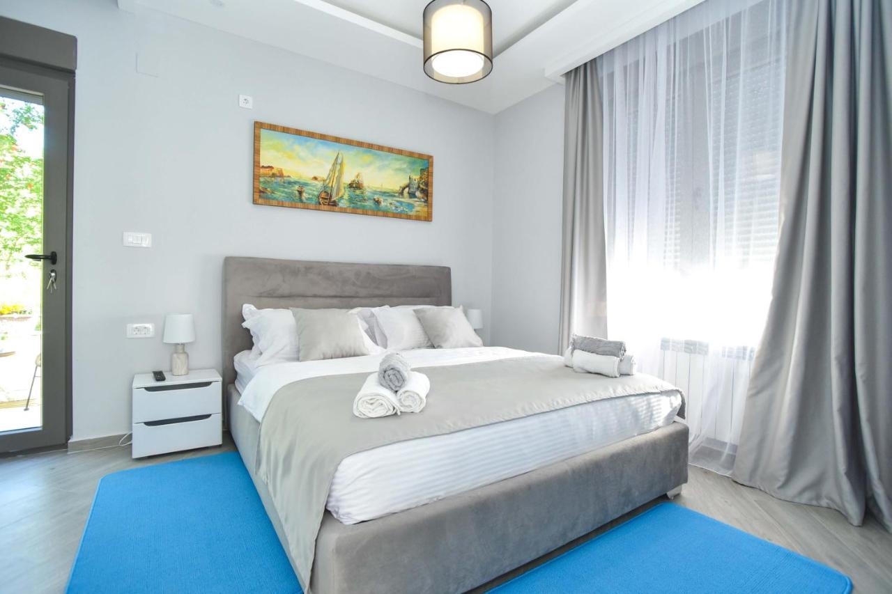 Verbalj Apartment With Swimming Pool Kotor Exterior photo
